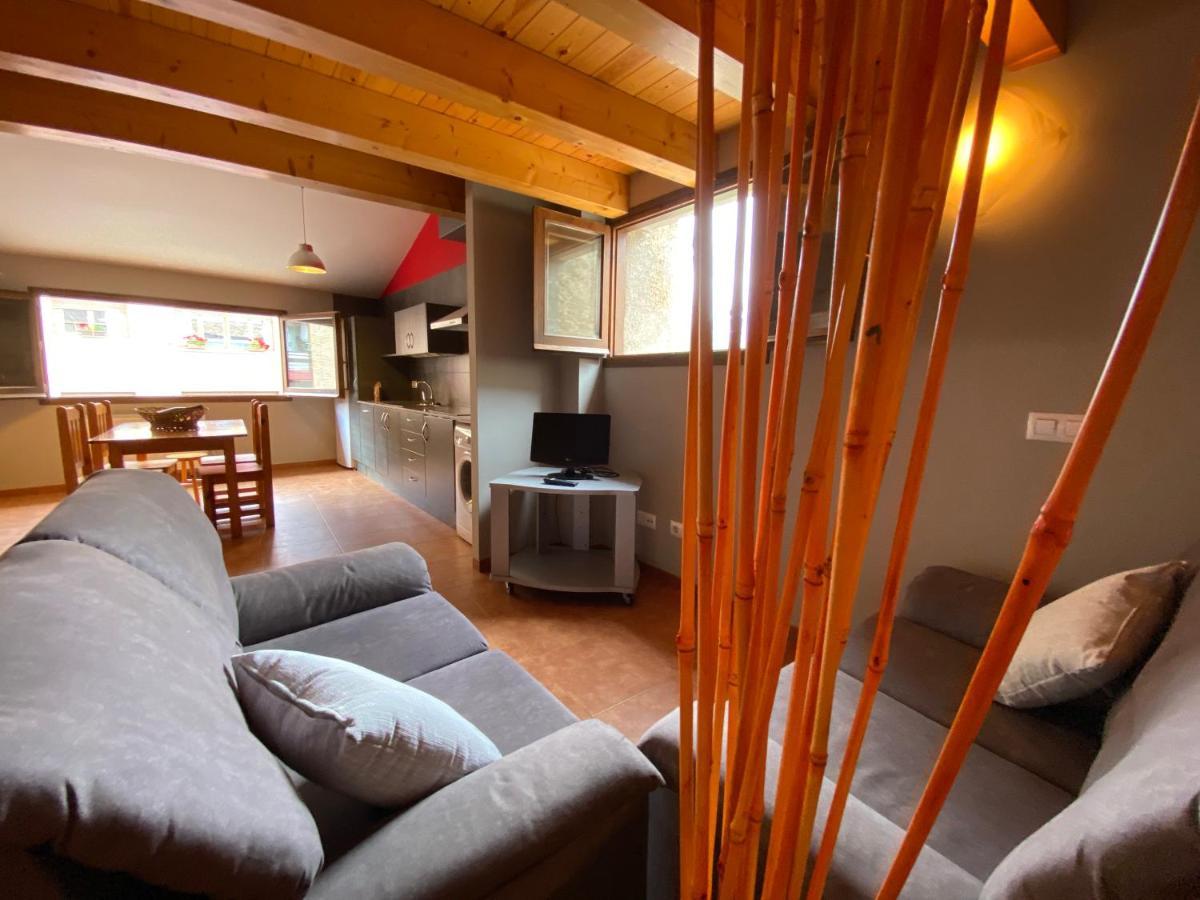 La Vall Apartaments Duplex San Lorenzo de Morunys Kültér fotó